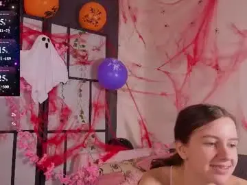Cwendenmon  live sex cam