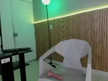 Haileycat_  live sex cam