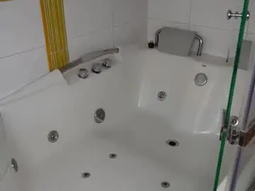 Kim_blair_  live sex cam