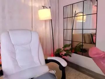 Kissme_cutie  live sex cam