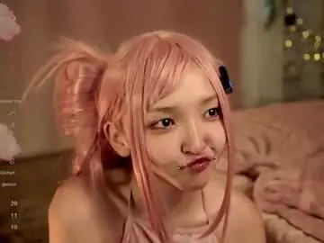 Linhmew  live sex cam