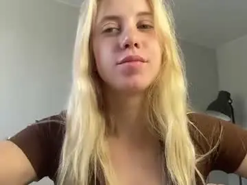 Lumineess  live sex cam