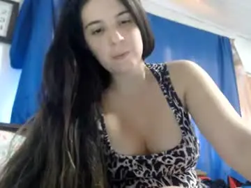 Milktitslatin  live sex cam