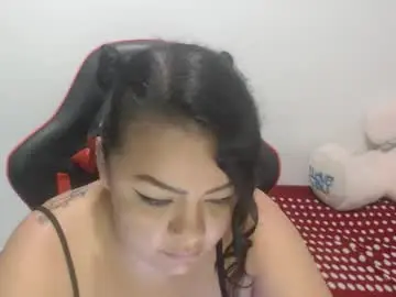 Natachaprinss22  live sex cam