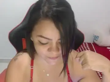 Natachaprinss22  live sex cam