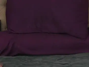 Polly_curiouss  live sex cam