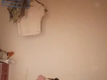 Shelliegoza  live sex cam