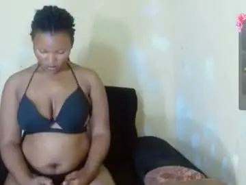 Chocolatemilkebony  live sex cam