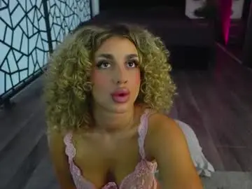 Curlyanto  live sex cam
