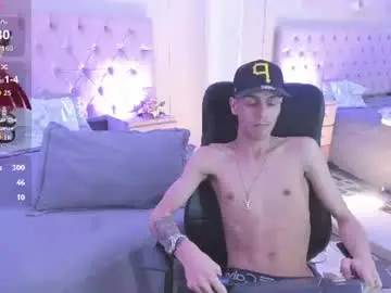 Derrymeyers  live sex cam