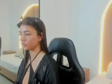 Emma_rousse5  live sex cam