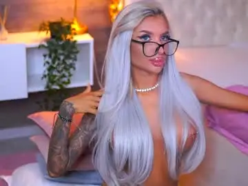 Juicy_jessye  live sex cam