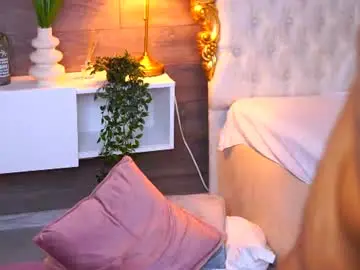 Juicy_jessye  live sex cam