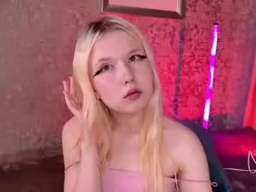 Milemissyy  live sex cam