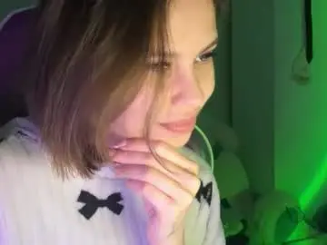 Miralapics  live sex cam