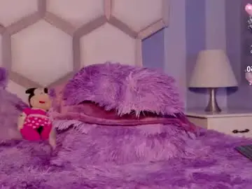 Miss__jones_  live sex cam
