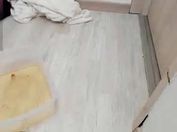 Nahomiidasilva  live sex cam