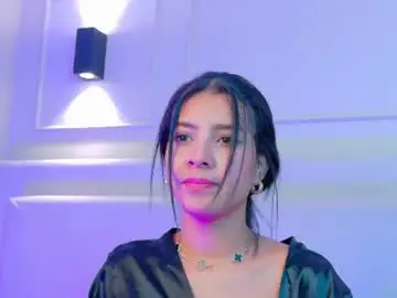 Naomiklarc  live sex cam