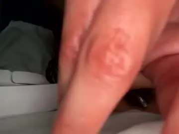 Oliviadelmonte4  live sex cam