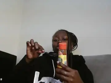 Sexxyivy  live sex cam