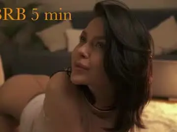 Sofibloop  live sex cam