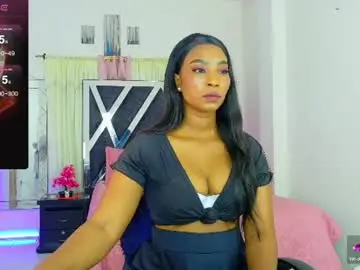 Talianamoreno  live sex cam