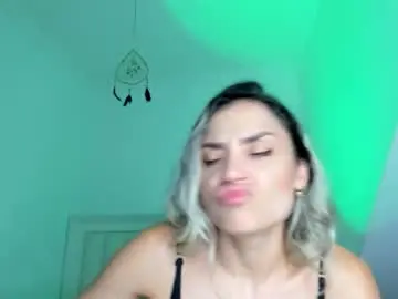 Ashley_blair  live sex cam