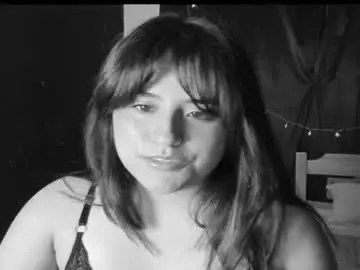 Dollywdoll  live sex cam