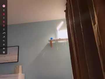 Hazelhartshorn  live sex cam