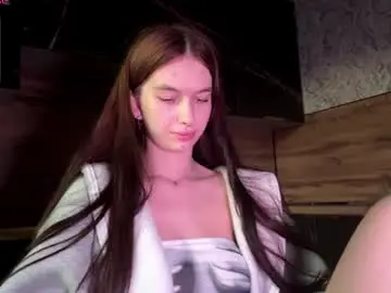 Hinadesire  live sex cam
