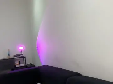 Jenniferluxe  live sex cam