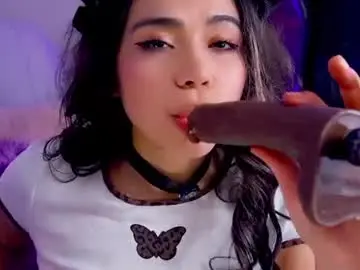 Loveegirll  live sex cam