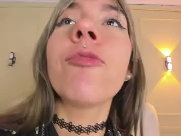 Melissarouge  live sex cam