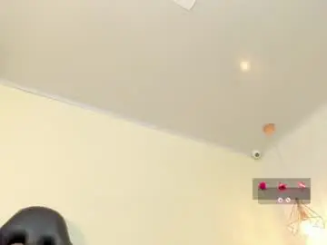 Melissarouge  live sex cam