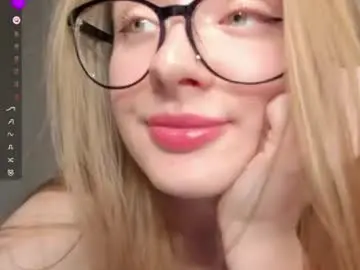 Mollytucker  live sex cam