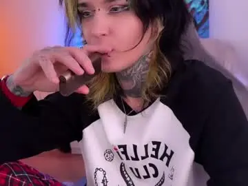 Ripper_66  live sex cam