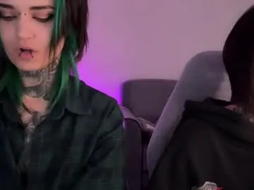 Ripper_66  live sex cam