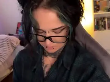 Ripper_66  live sex cam