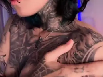 Ripper_66  live sex cam