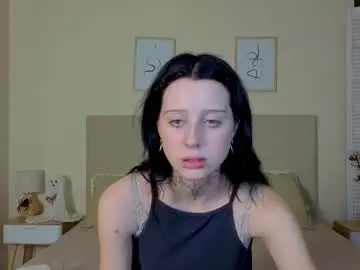 Sn0w__queenn  live sex cam