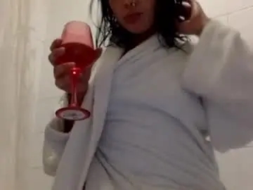 Yourprettyproblem  live sex cam