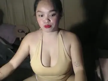 Alluring_bobbies  live sex cam