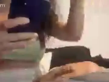 Efsomm  live sex cam