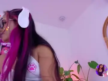 Emilyy_bank  live sex cam