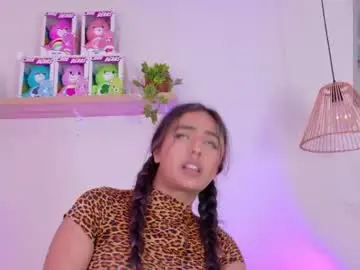 Emilyy_bank  live sex cam