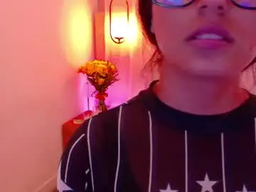 Emilyy_bank  live sex cam