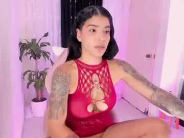 Emmarusselx  live sex cam