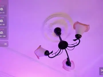 Gaia_rouge  live sex cam