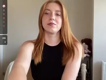 Hot_lliinns  live sex cam