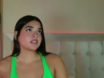 Ivanna_yelena  live sex cam
